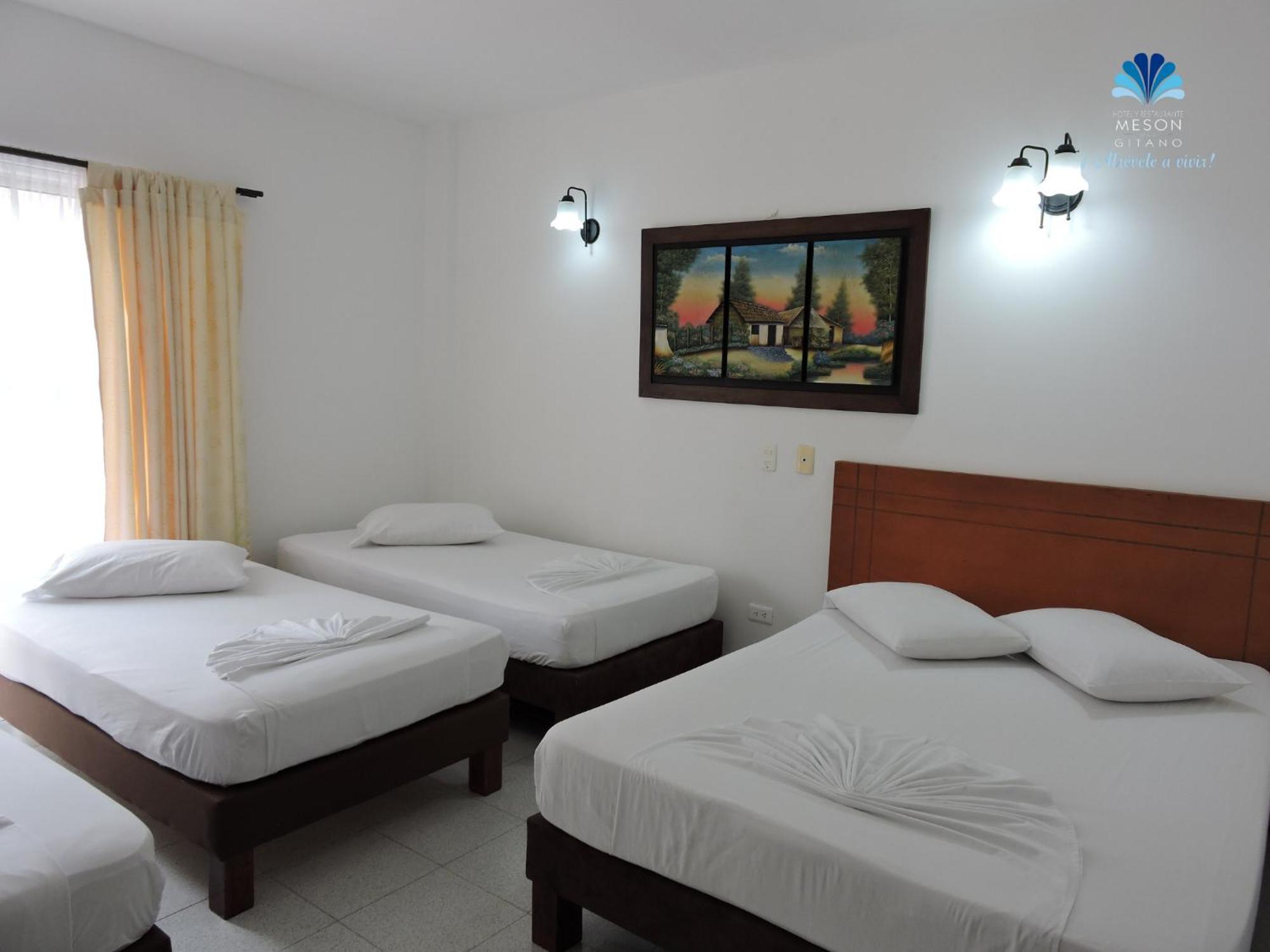 Hotel Y Restaurante Meson Del Gitano Caucasia Cameră foto